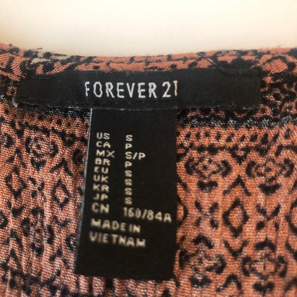 Forever 21 Razor Back Tank Top size small - Picture 2 of 3